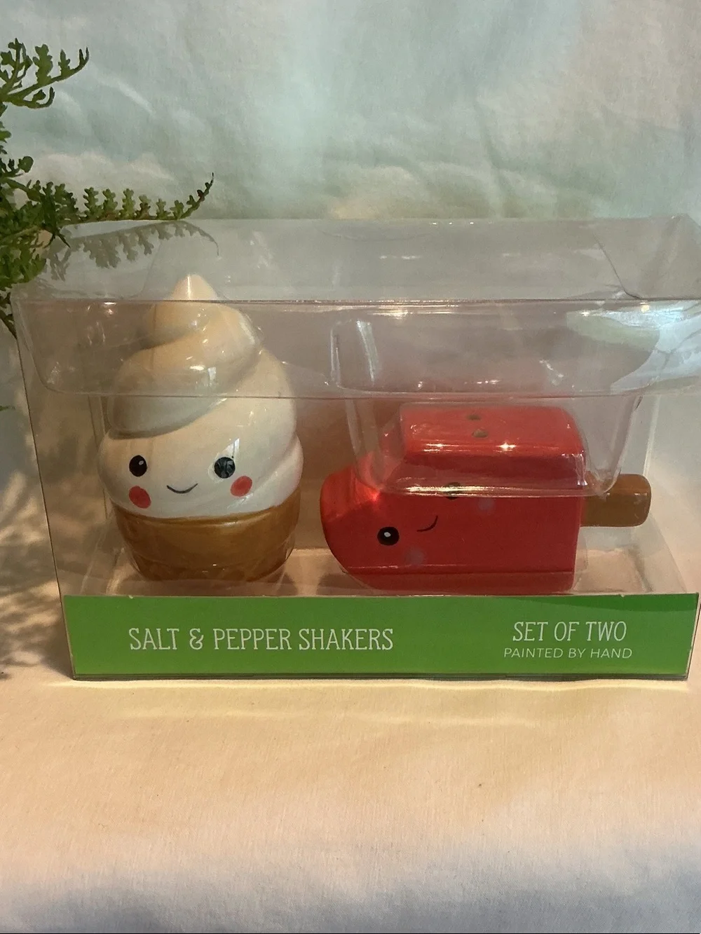 Summer Ice Cream Treat Salt & Pepper Shaker Set